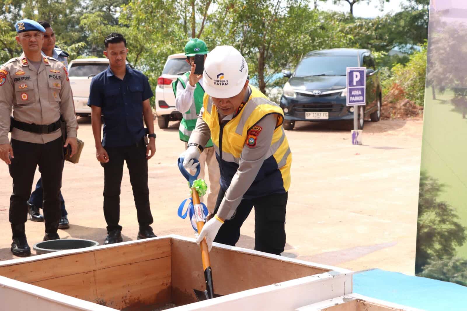 Dukung Penguatan Logistik Batam, Kapolresta Barelang Hadiri Groundbreaking Proyek TPS Telaga Punggur