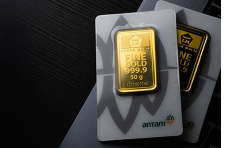 Harga Emas Antam 24 Karat Anjlok Rp 13.000, Cek Daftar Lengkap 16 Agustus 2025
