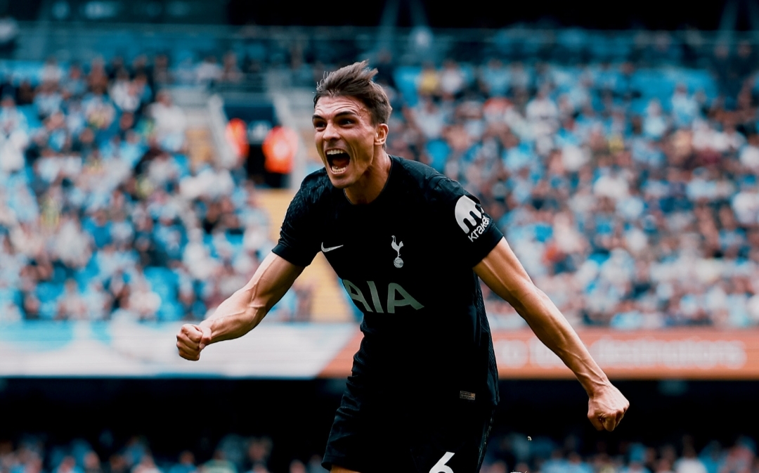 Manchester City Tumbang di Hadapan Pendukung