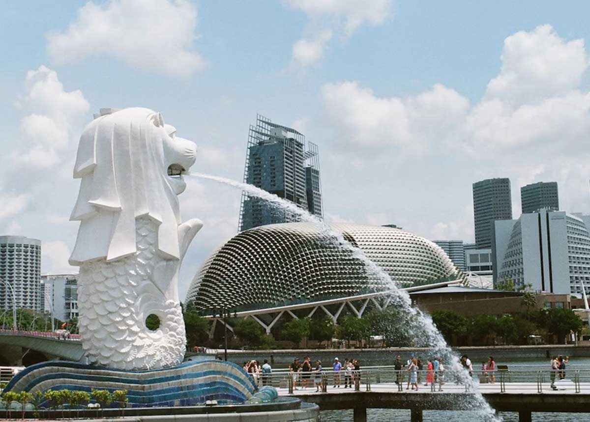 Biaya Hidup Tinggi, Warga Singapura Kian Sulit Menabung