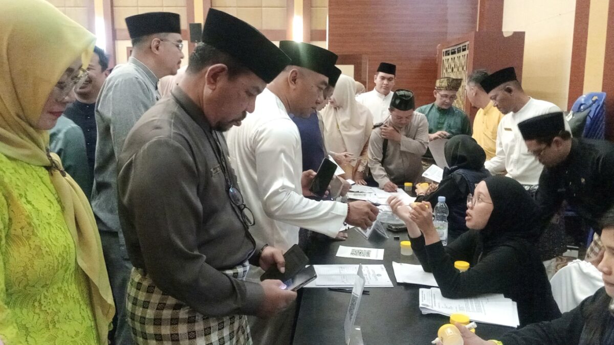 BNN Tes Urine Ratusan Pejabat Pemprov Kepri