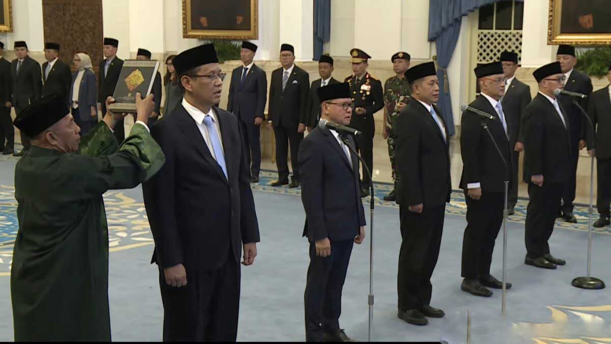 Reshuffle Kabinet, Prabowo Ganti Menkeu hingga Tambah Menteri Haji dan Umrah