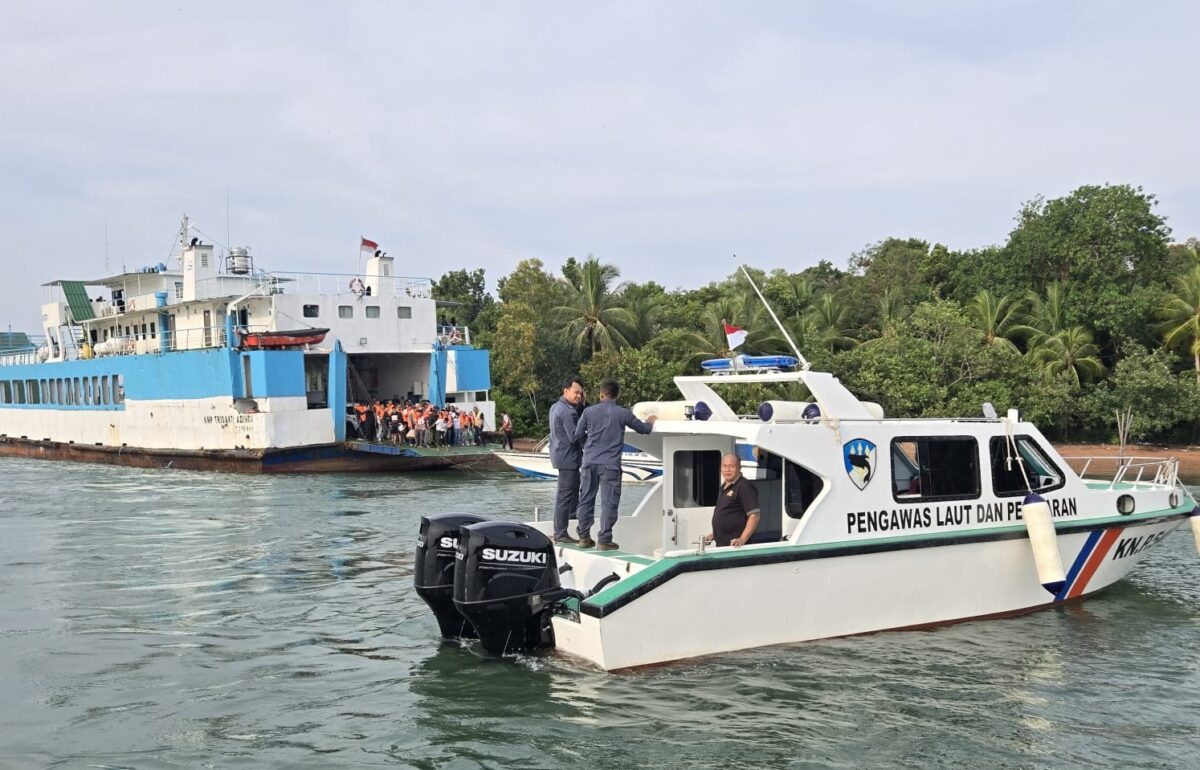 KMP Trisakti Adinda Kandas di Perairan Pulau Kasam, 170 Penumpang Dievakuasi