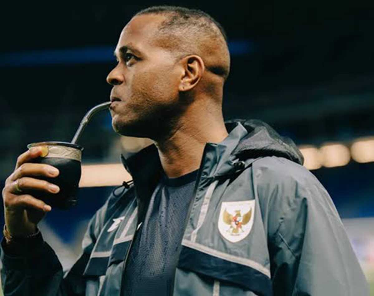 Tagar Kluivert Out Menggema Usai Indonesia Gagal ke Piala Dunia 2026