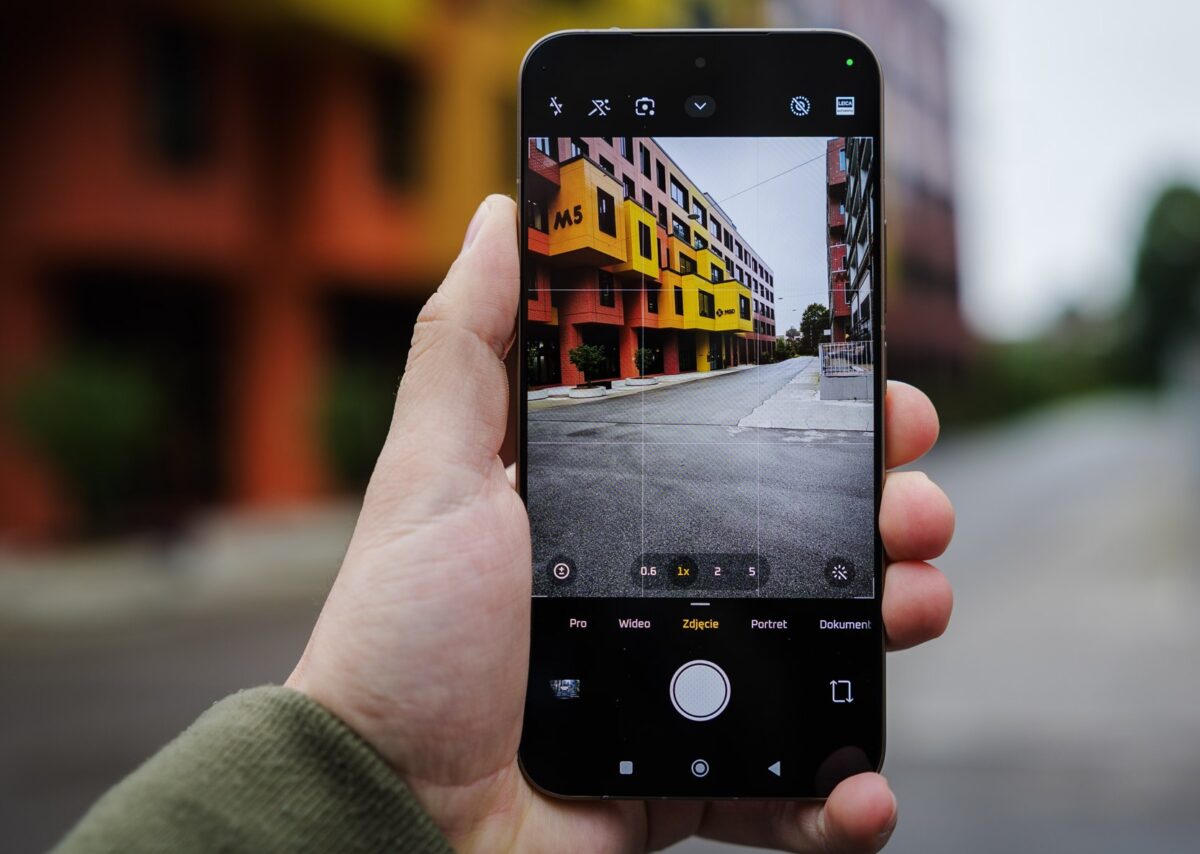 Xiaomi 15T Pro Resmi Rilis, Kamera Leica Bawa Fitur Ultra Zoom 20x