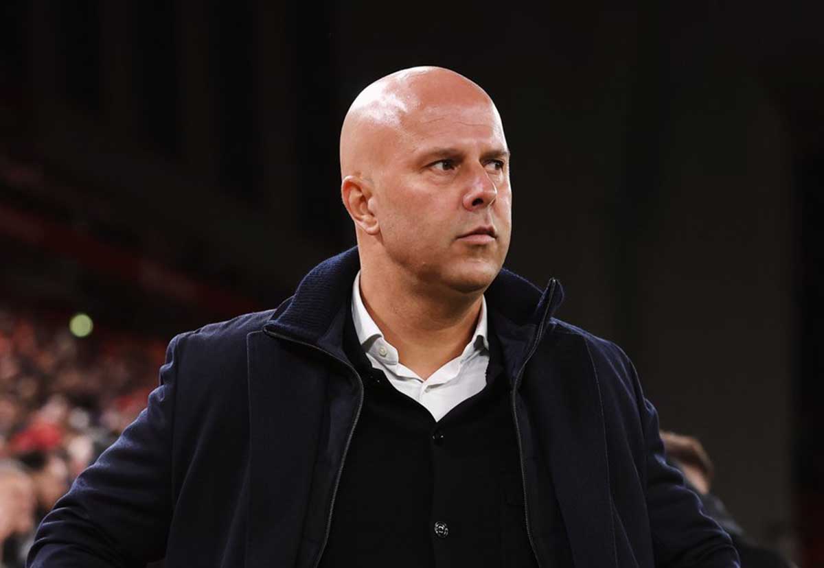 Arne Slot Pastikan Alisson, Isak, dan Frimpong Absen Saat Liverpool Tantang Real Madrid