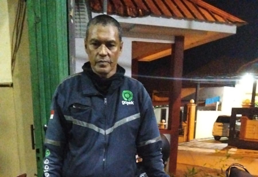 Bayar Pajak Tepat Waktu, Driver Ojol Tanjungpinang Ini Dapat Kejutan Umrah Gratis