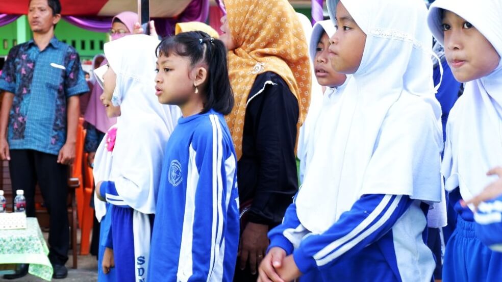 seragam gratis bintan