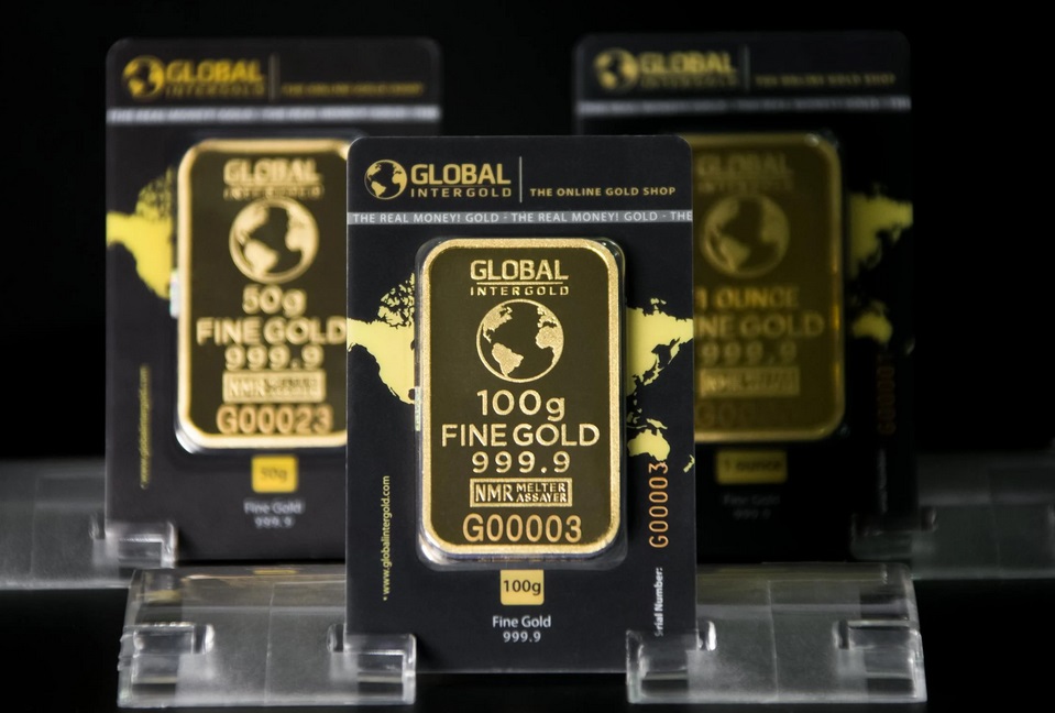 Harga Emas Pegadaian Batam Sabtu 27 Desember 2025, Antam Turun dan UBS Naik