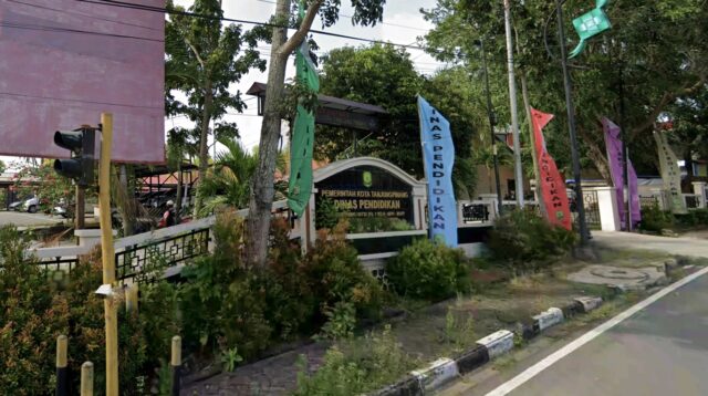 disdik anggaran terbesar