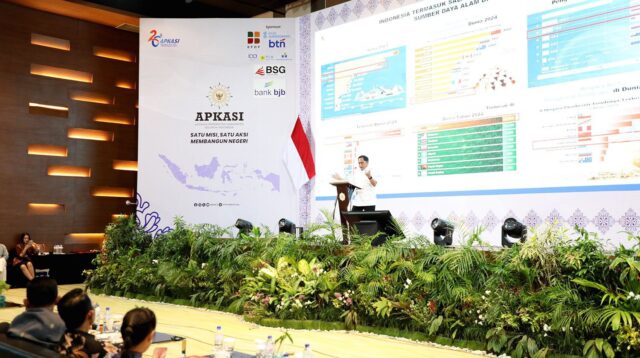 Penutupan Rakernas APKASI 2026 di Batam, Mendagri Tekankan Kemandirian BUMD
