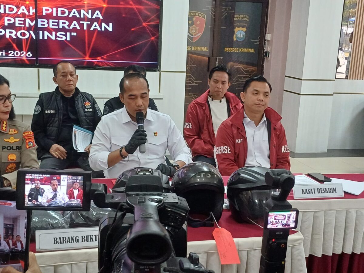Modus Ketuk Rumah Kosong, Lima Pelaku Curat Ditangkap Polisi di Batam