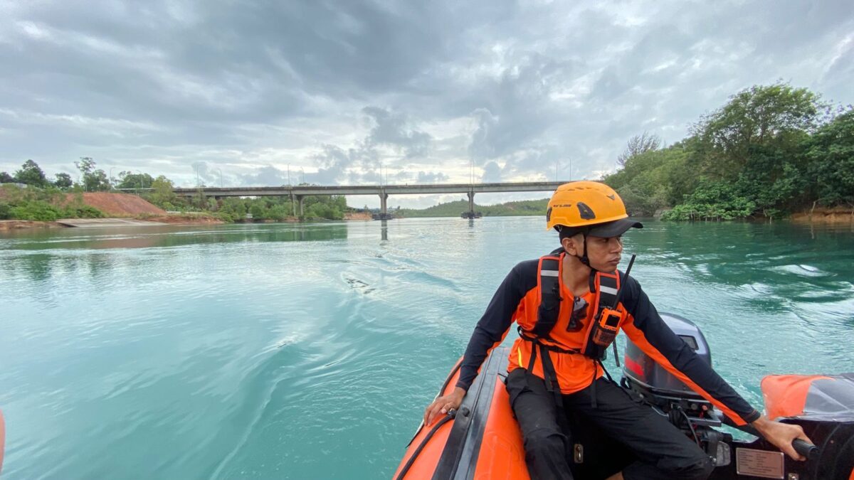 Pria 24 Tahun Terjun dari Jembatan 3 Barelang, Pencarian Masih Berlangsung