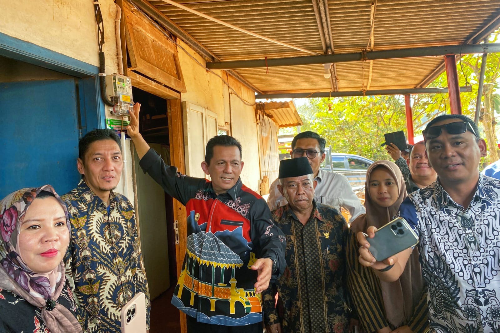 Program Kepri Terang Masuk Kampung Tembesi Sidomulyo Batam