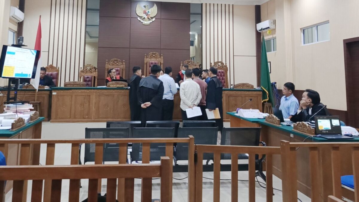 Korupsi jembatan marok kecil