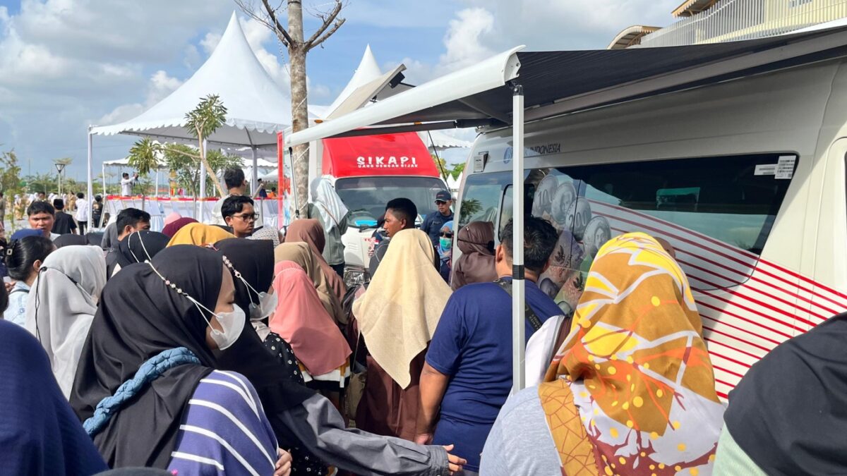 uang baru lebaran