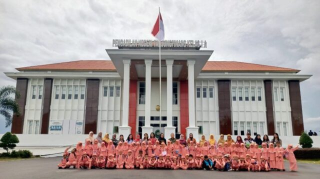 PN Tanjungpinang tempat belajar