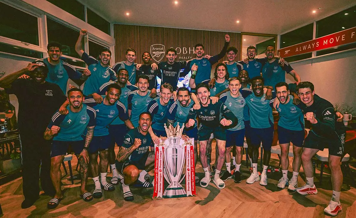 Arsenal Juara Liga Inggris 2026, Penantian 22 Tahun Akhirnya Berakhir
