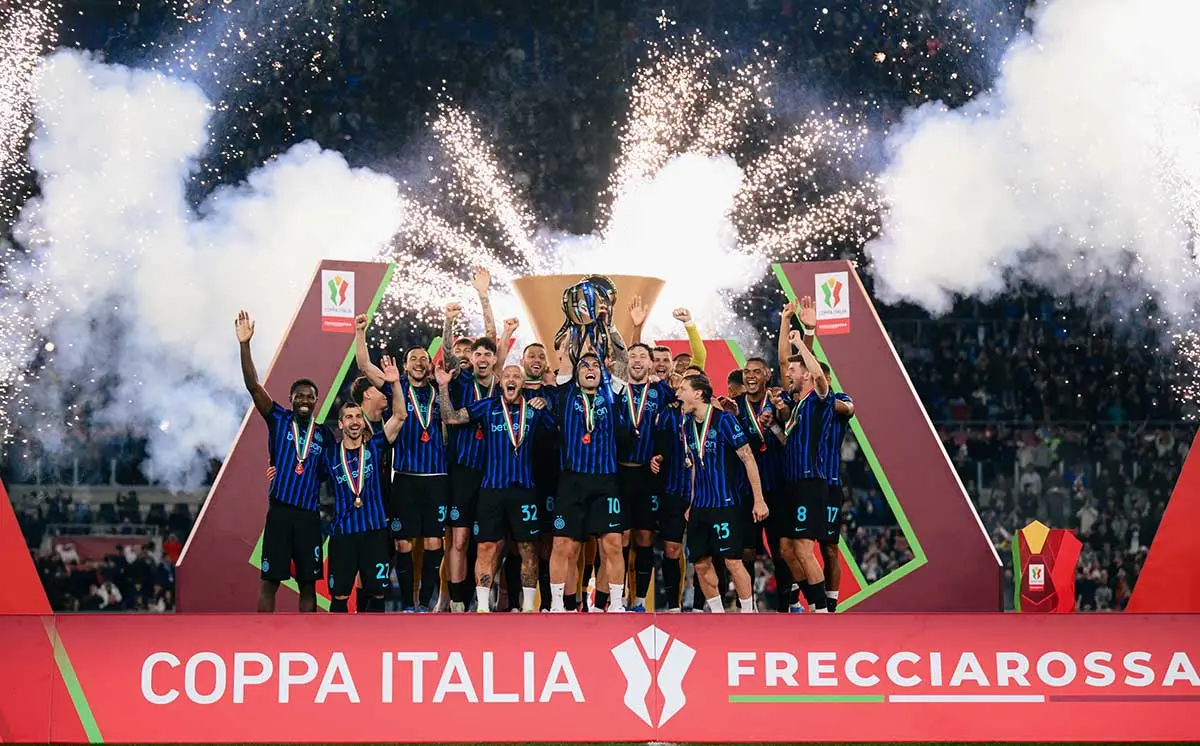 Inter Milan Akhiri Musim dengan Double Winners