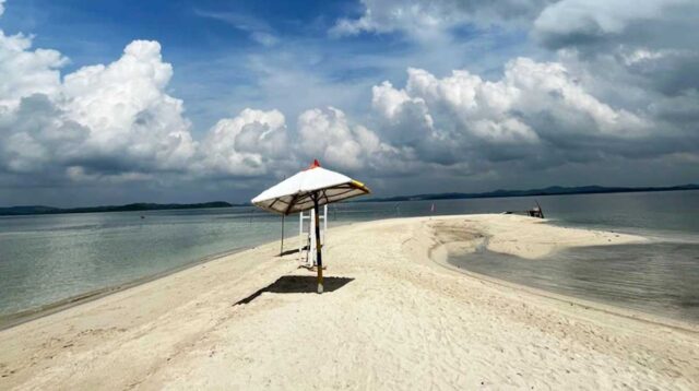 Liburan ke Pulau Mubut Batam, Cocok Buat Liburan dan Berburu Foto Estetik
